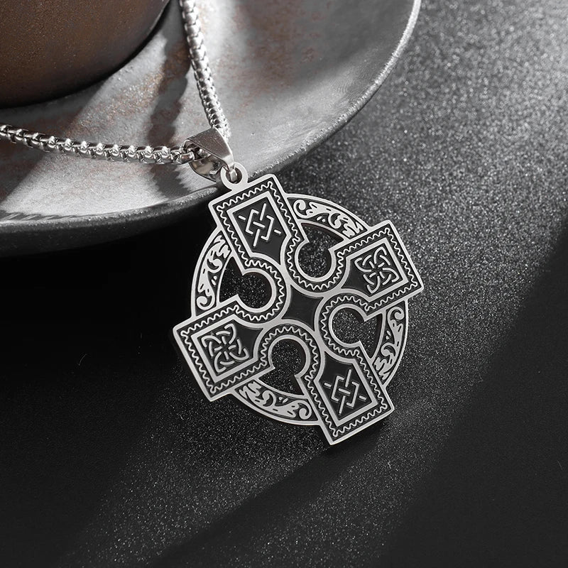 Stainless Steel Knight Cross Pendant Necklace - ESTEEMSO.COM